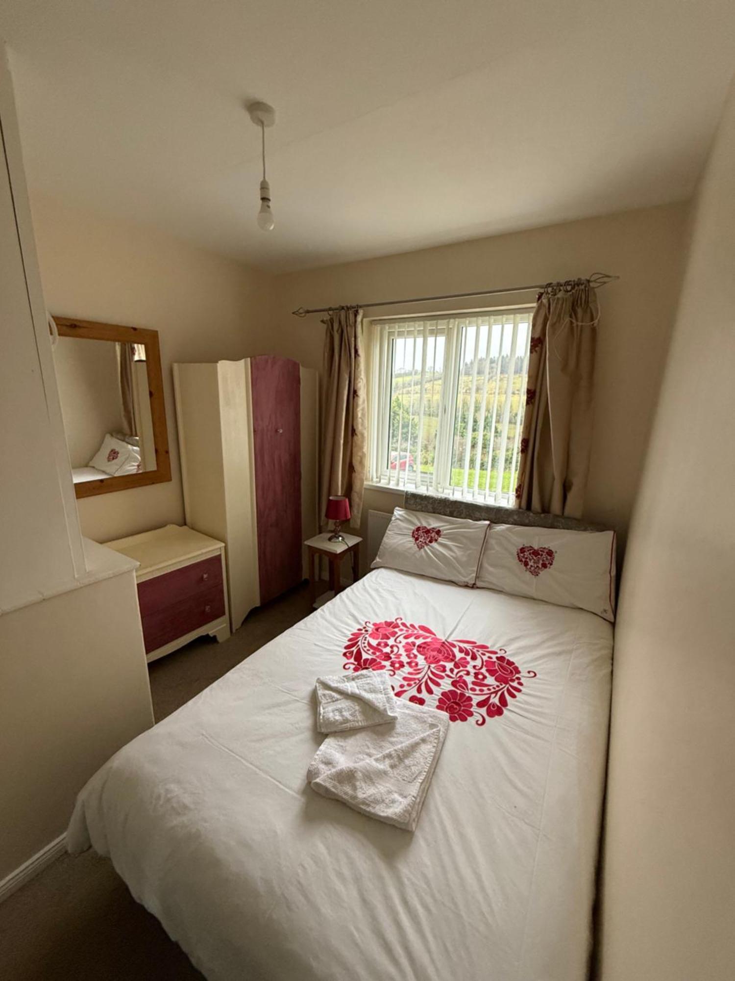 Taise Veiw Apartment Ballycastle Exterior foto